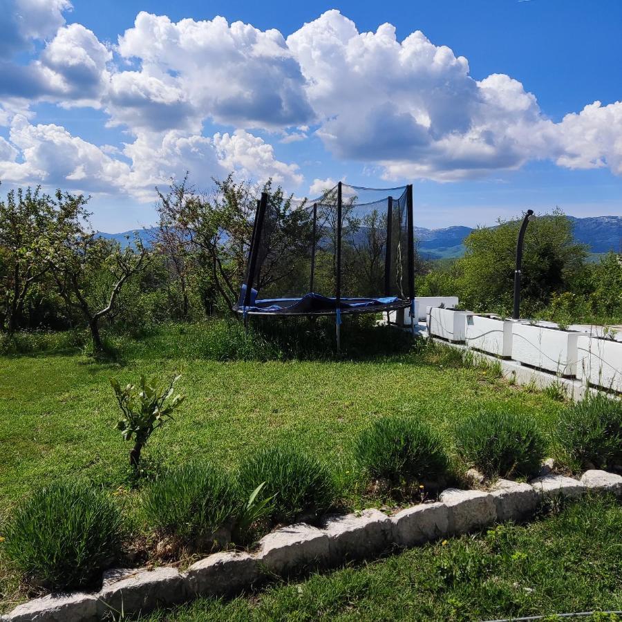 Casa Di Oliva-House With Heated Pool & Jacuzzi In Trilj, Croatia Villa Kültér fotó